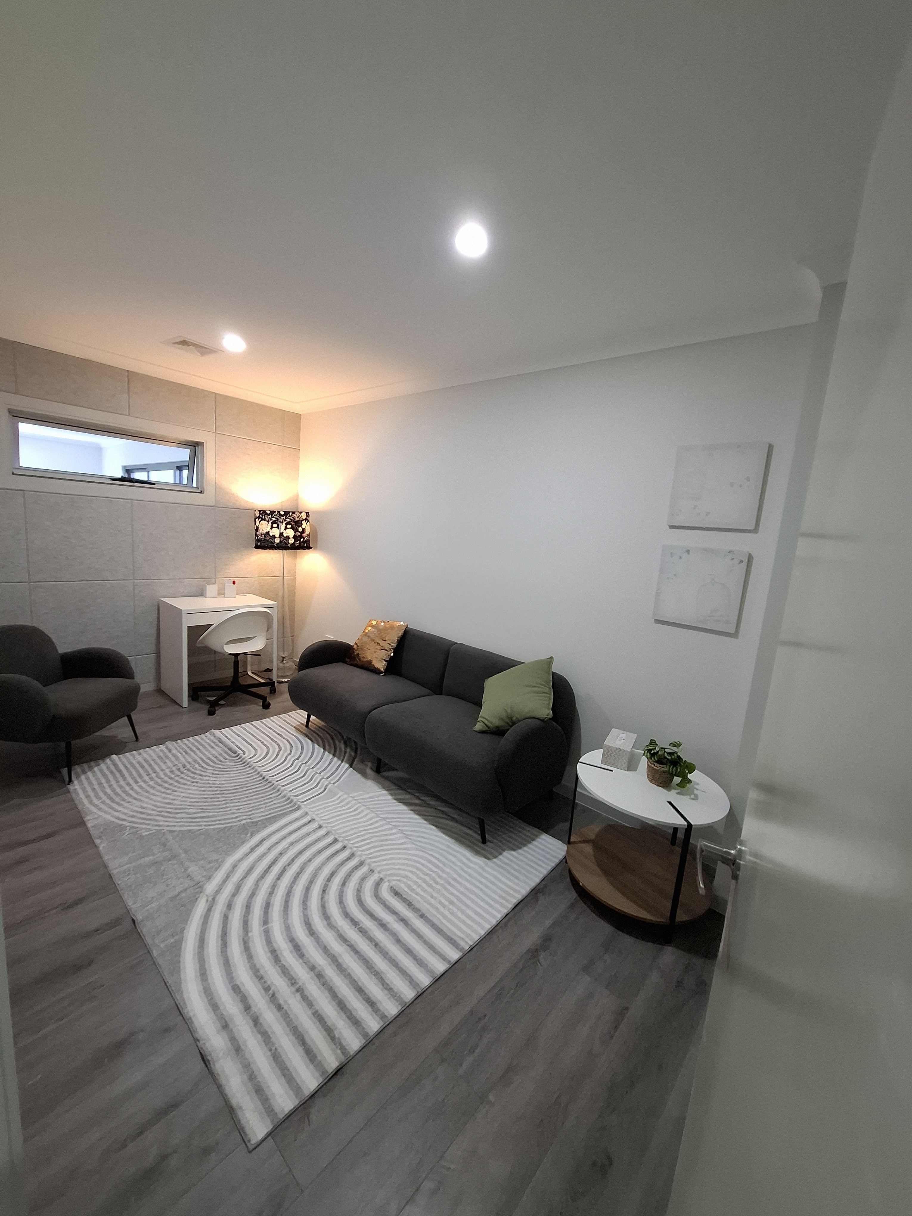 Room in Clyde North