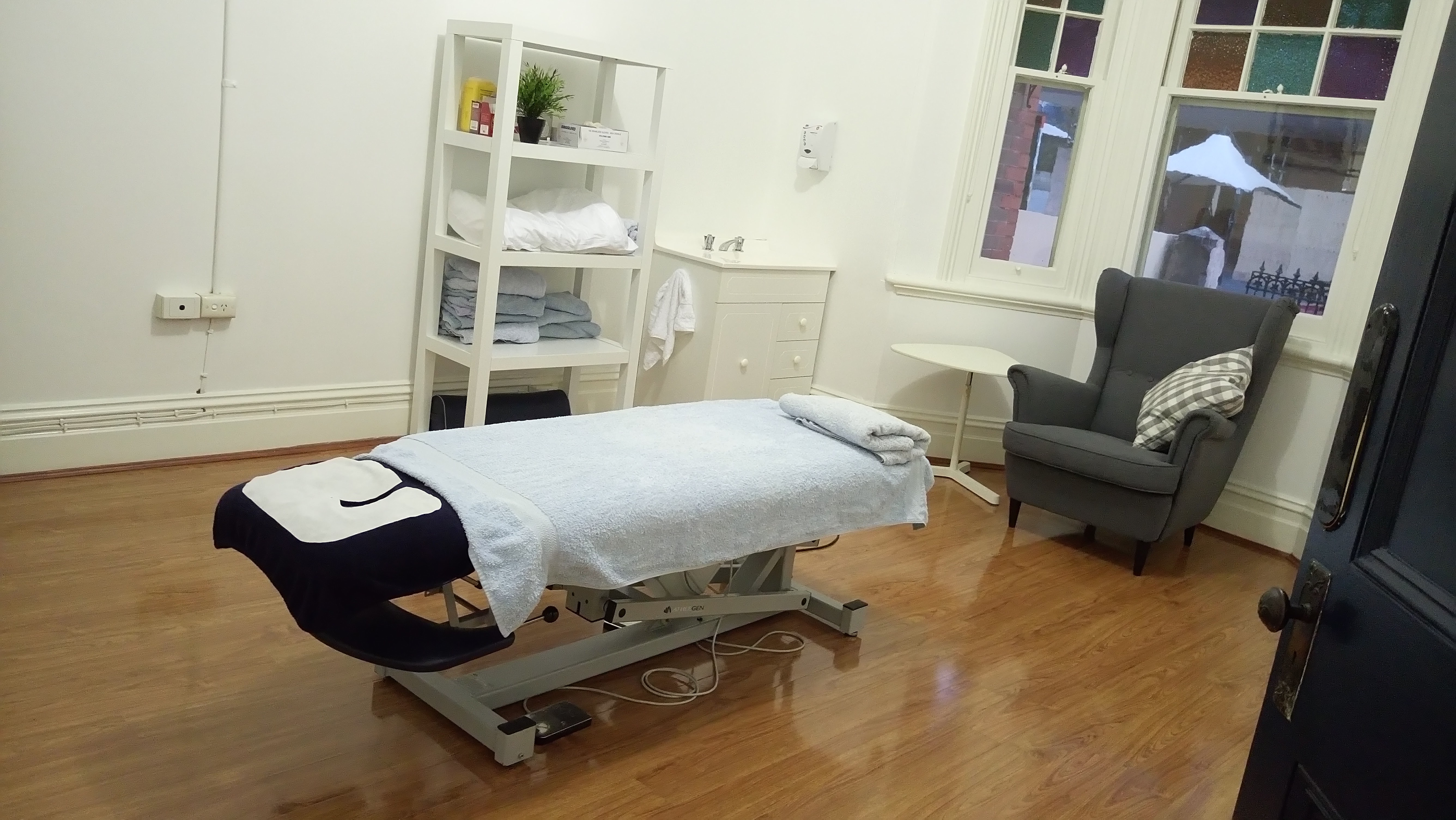 Room in Kogarah