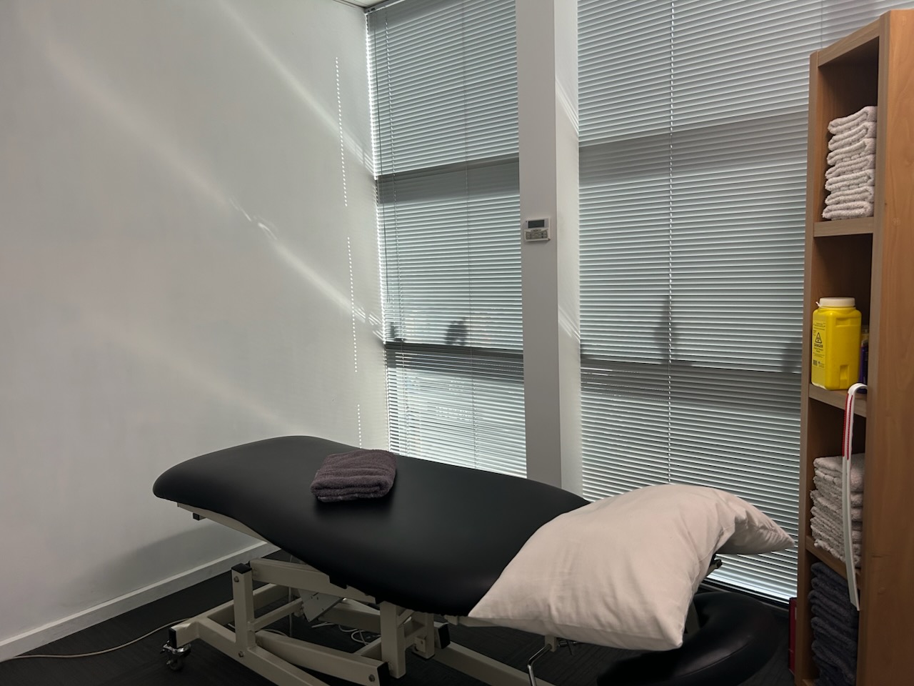 Room in Dandenong South