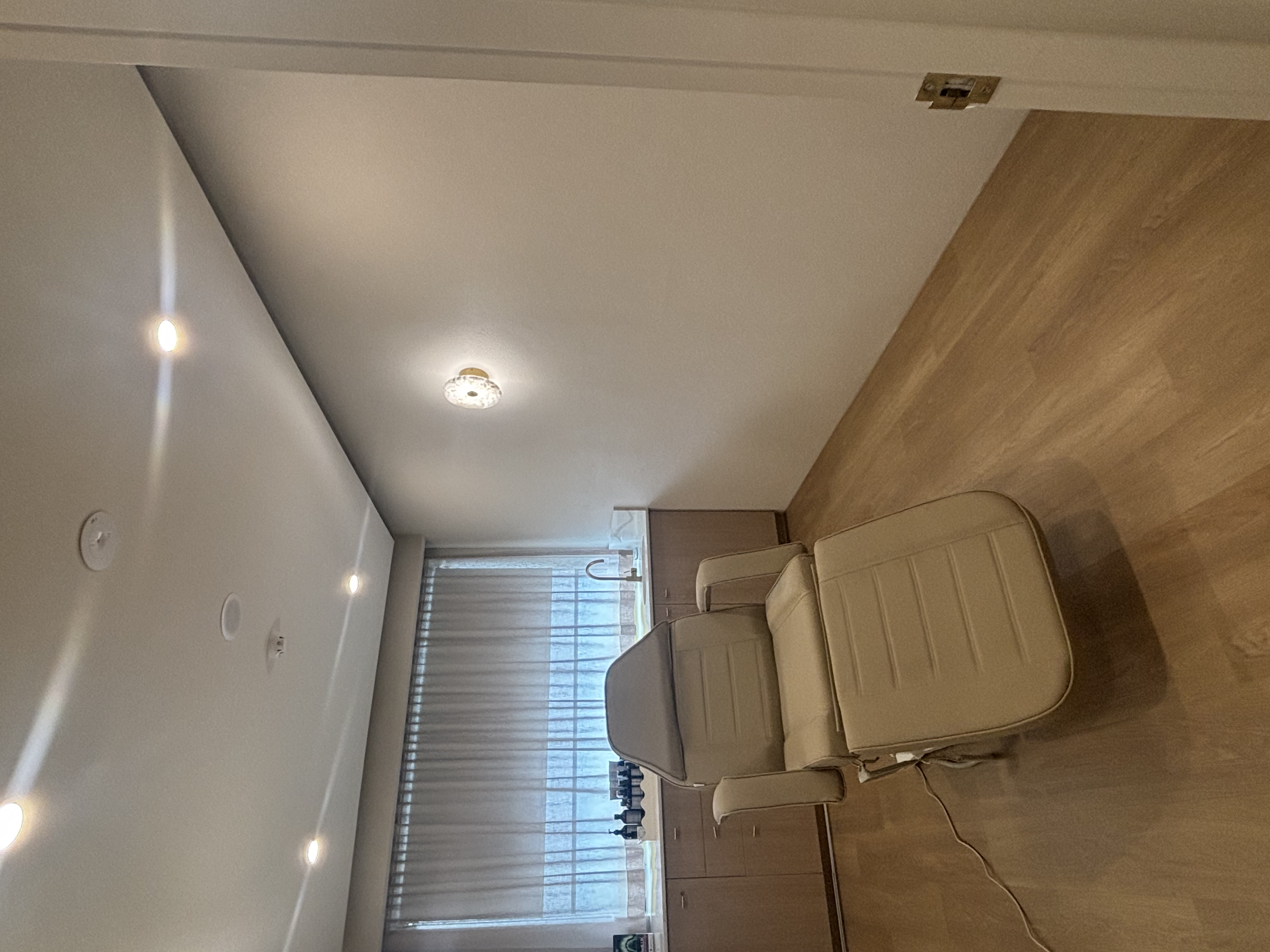 Room in Redfern
