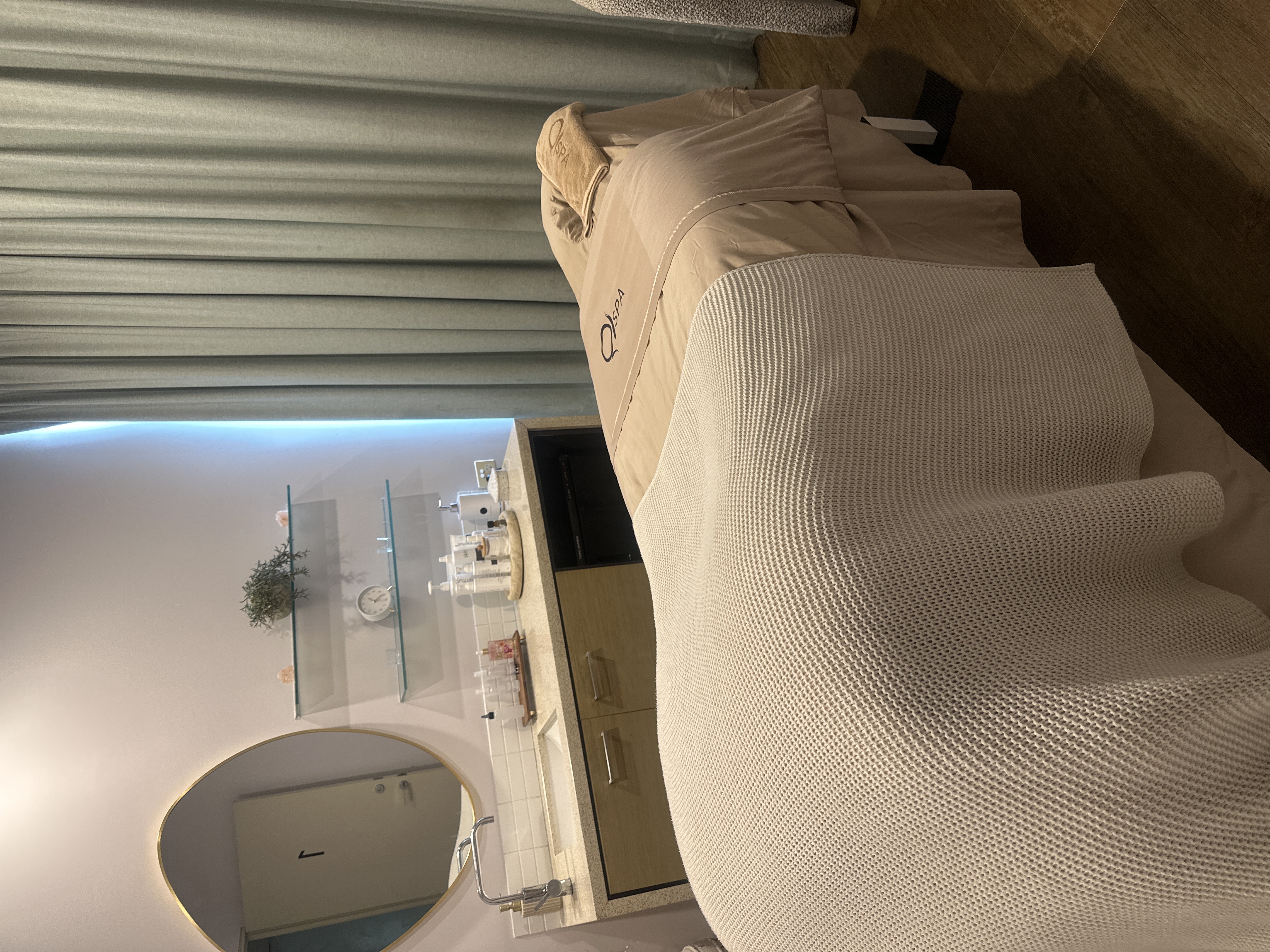 Room in Surfers Paradise