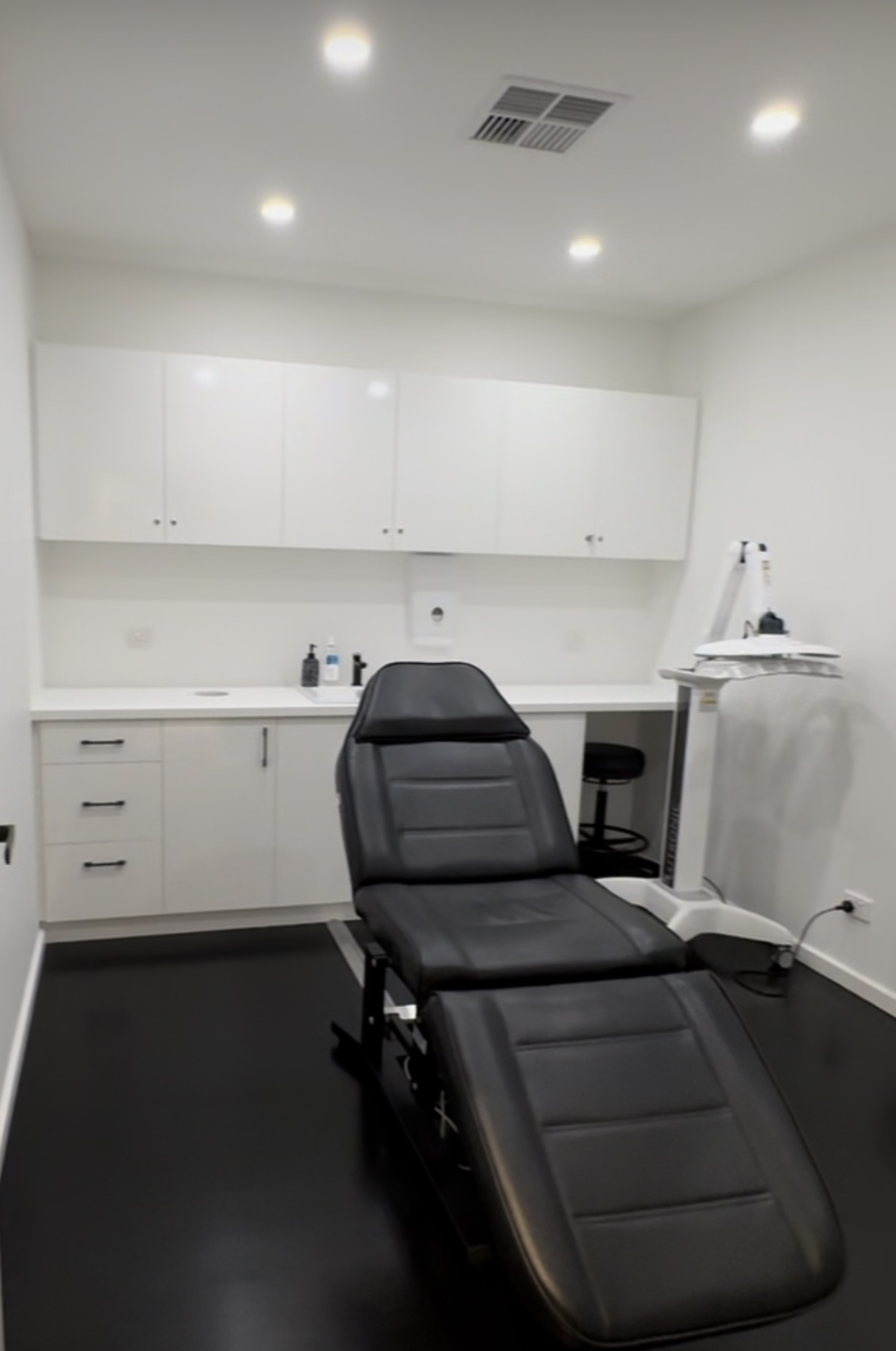 Room in Mount Hawthorn