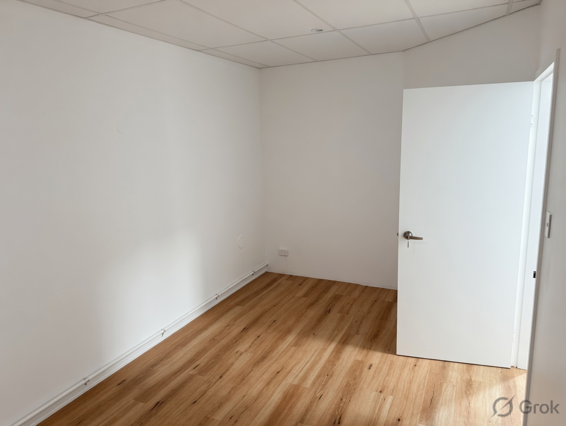 Room in Butler