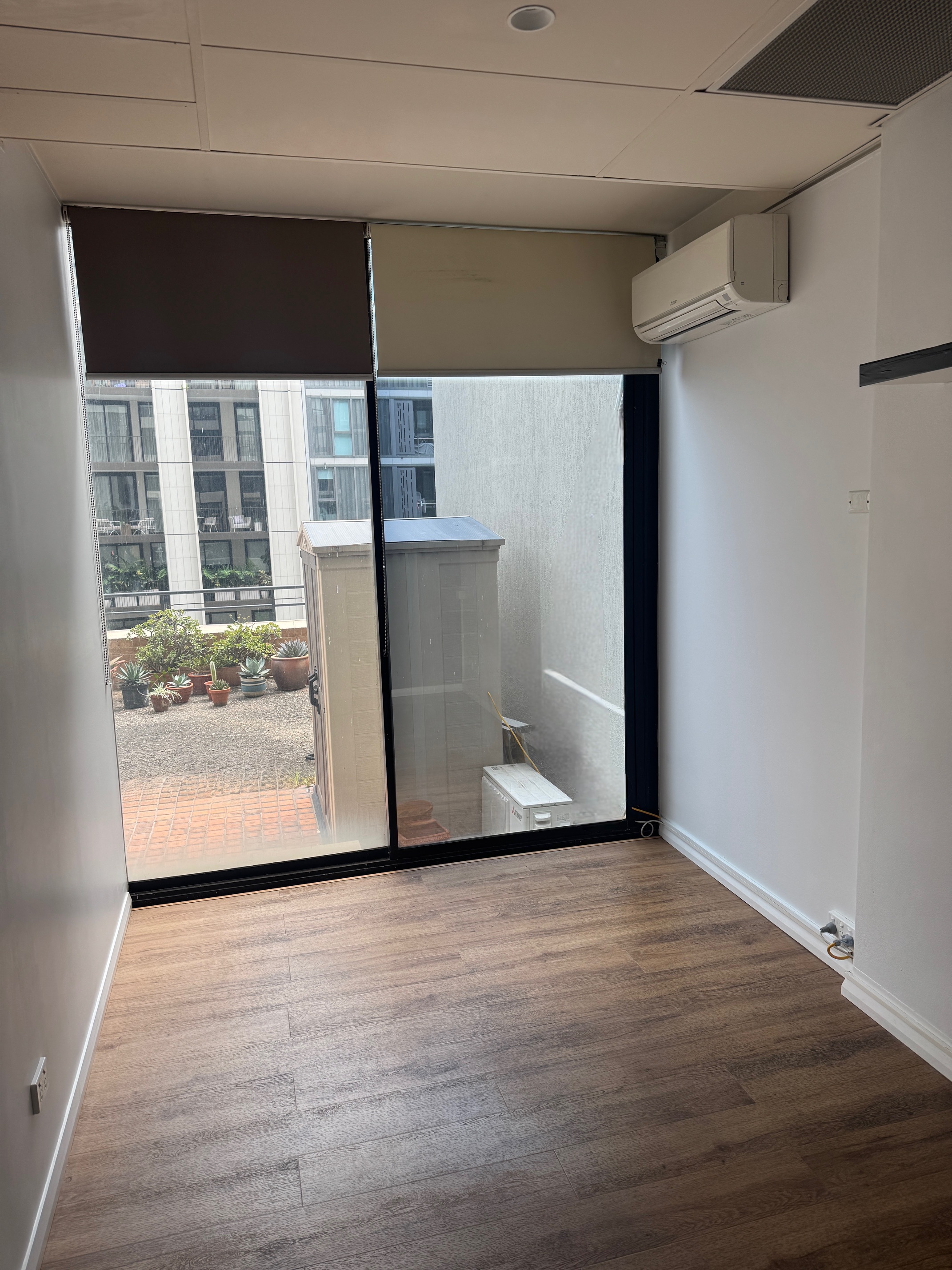 Room in Bondi Junction