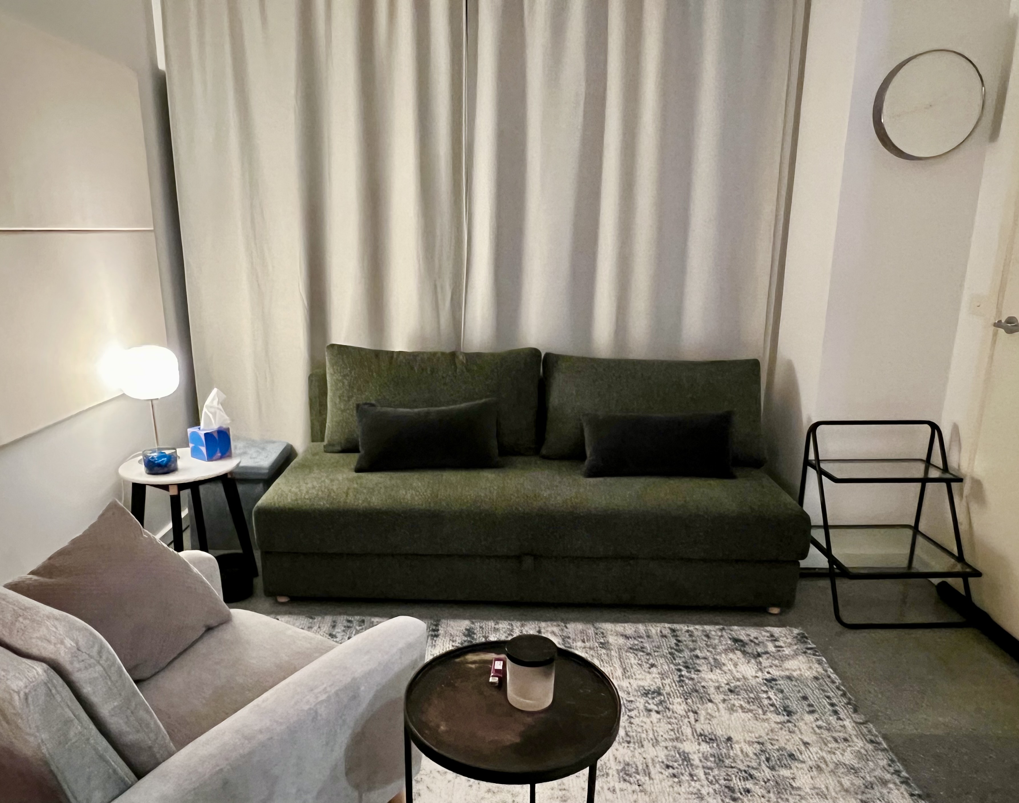 Room in Carlton