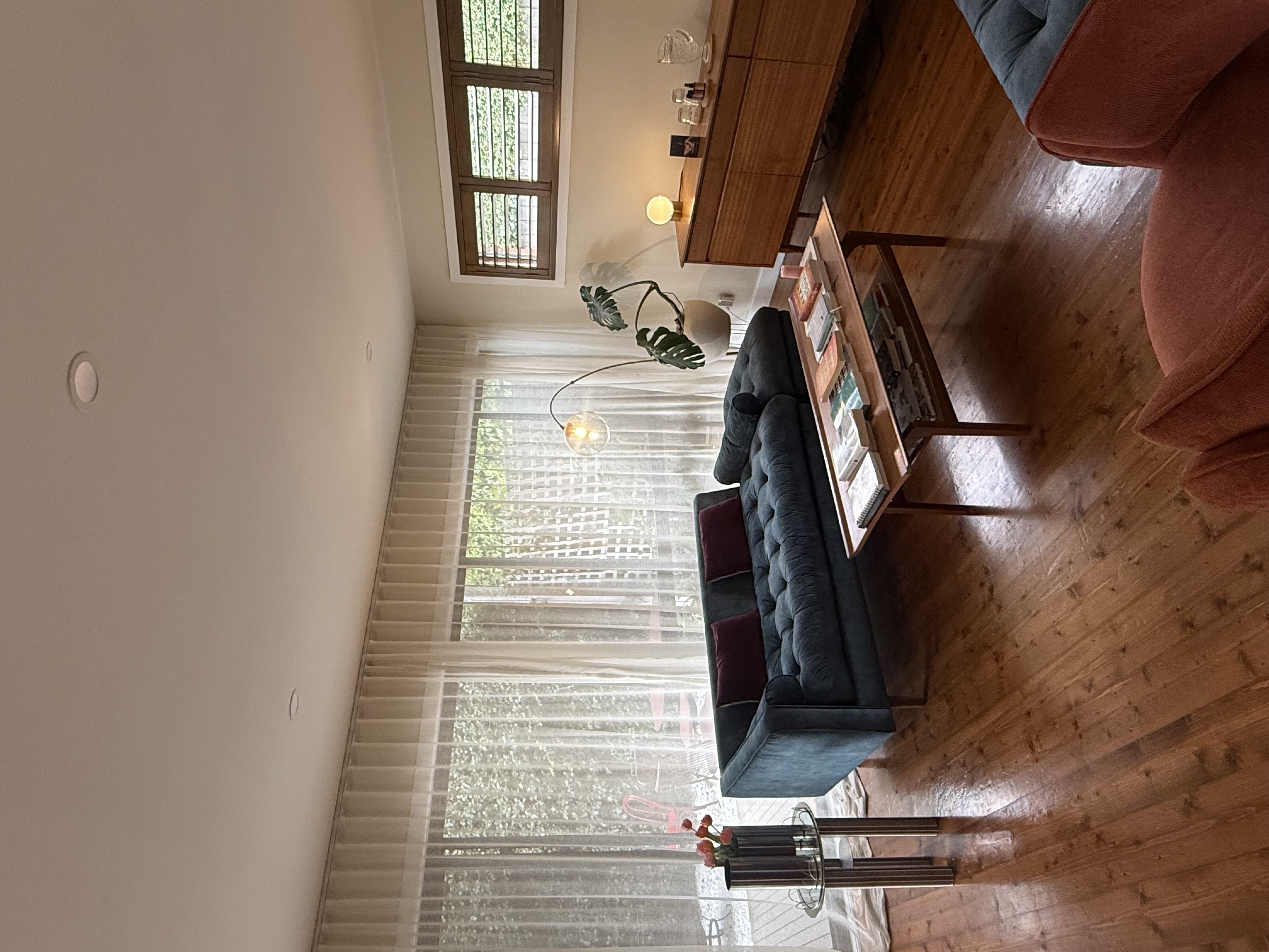 Room in Reservoir