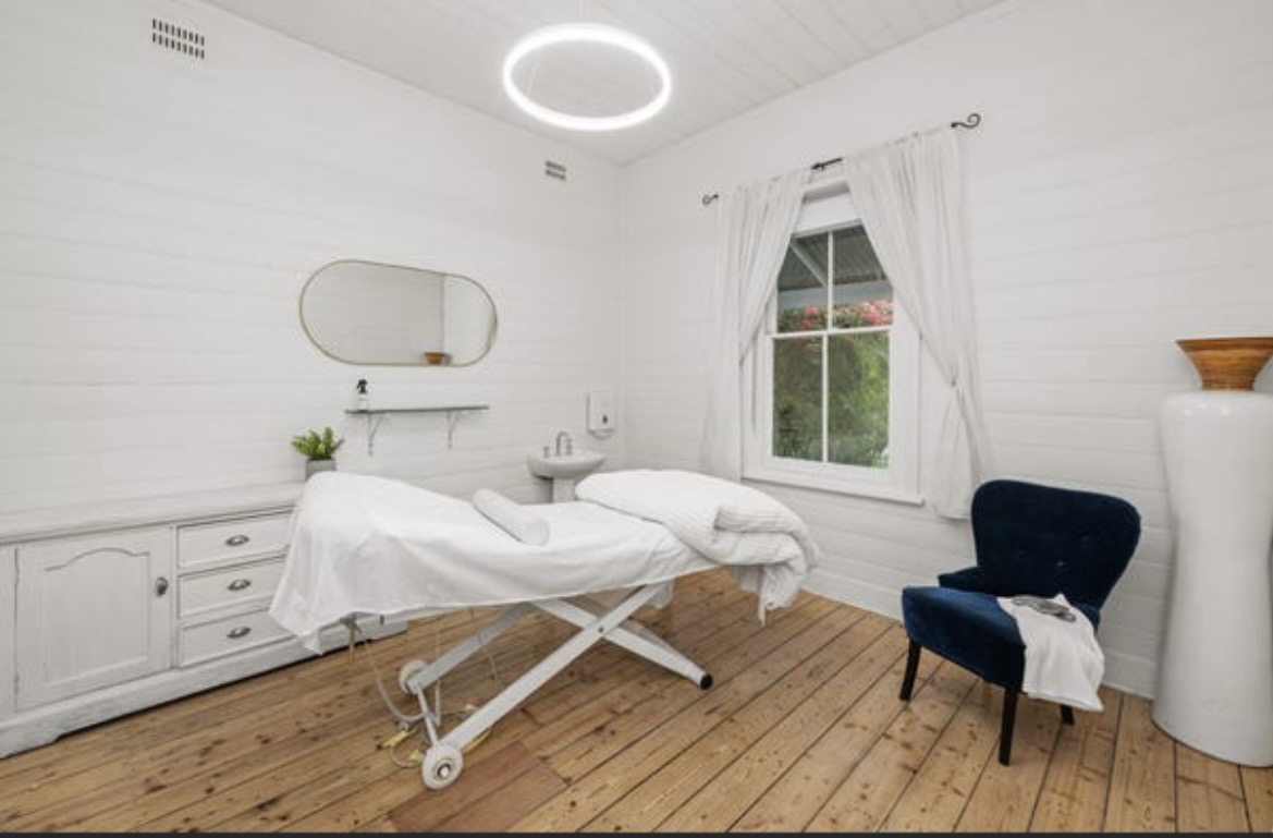 Room in North Fremantle