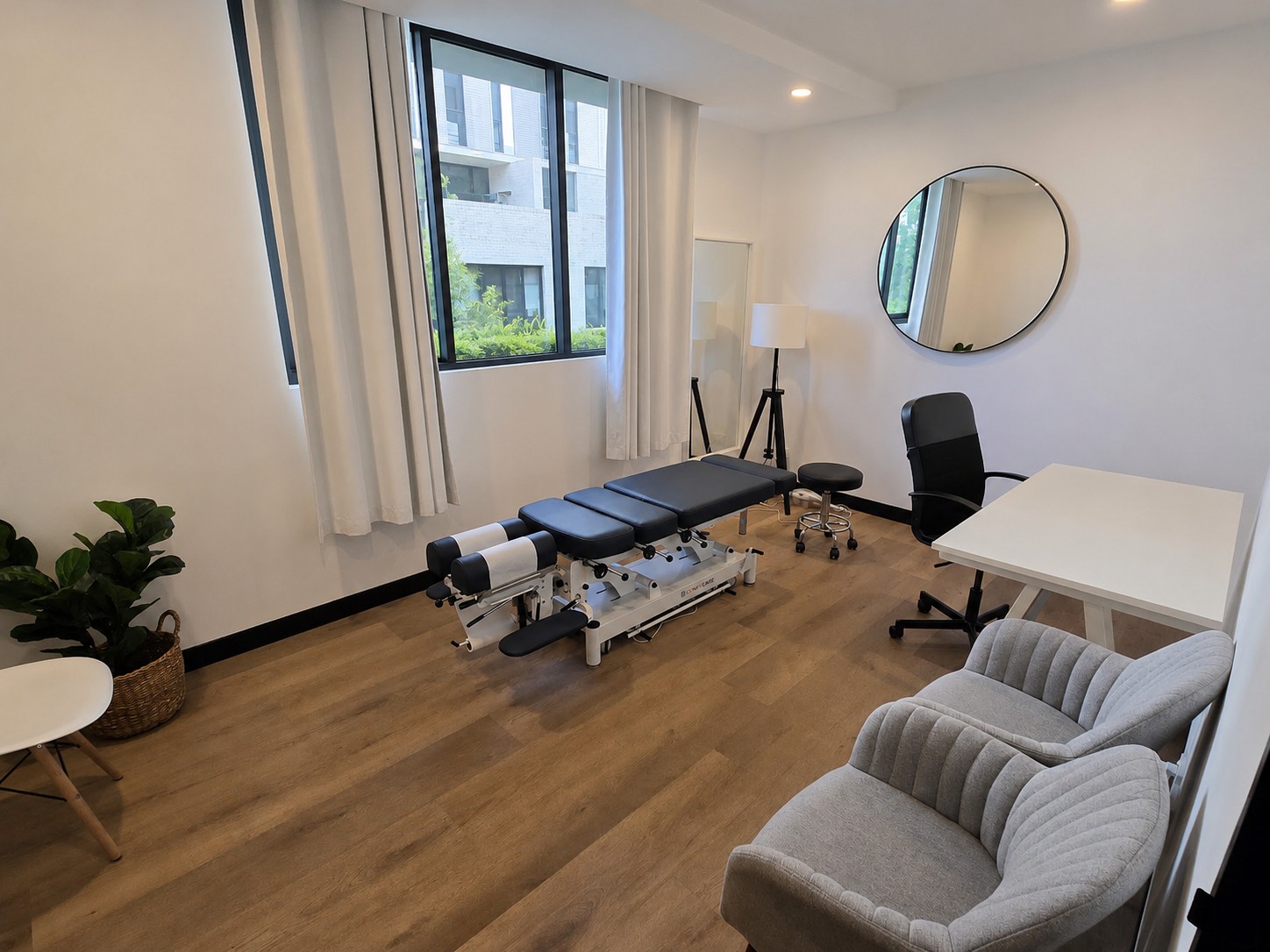 Room in Caringbah