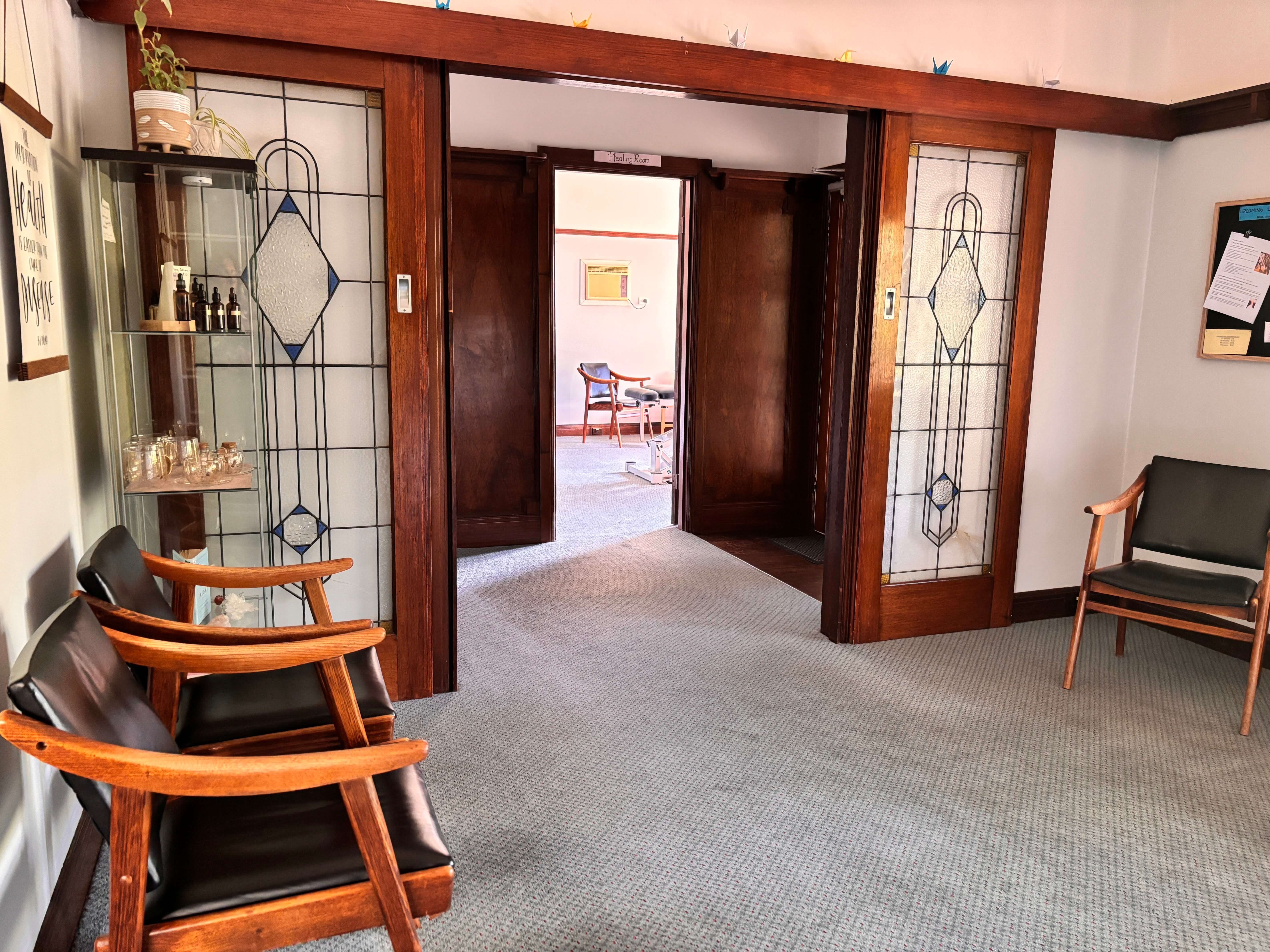 Room in Greensborough