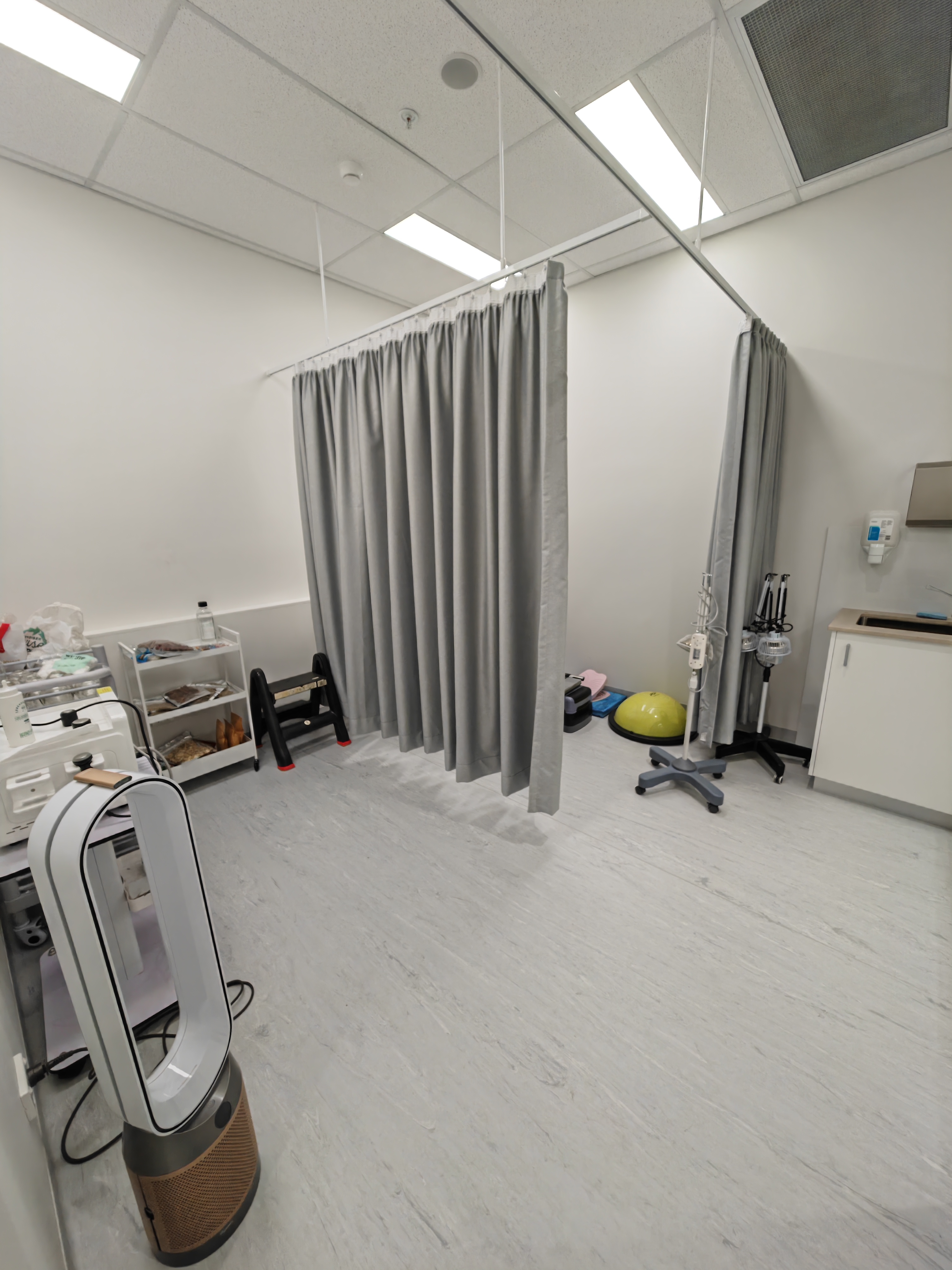 Room in Burwood
